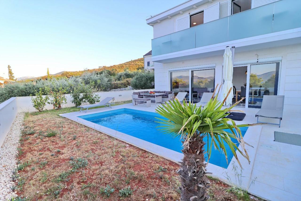 Villa Dalmatinka Drače المظهر الخارجي الصورة